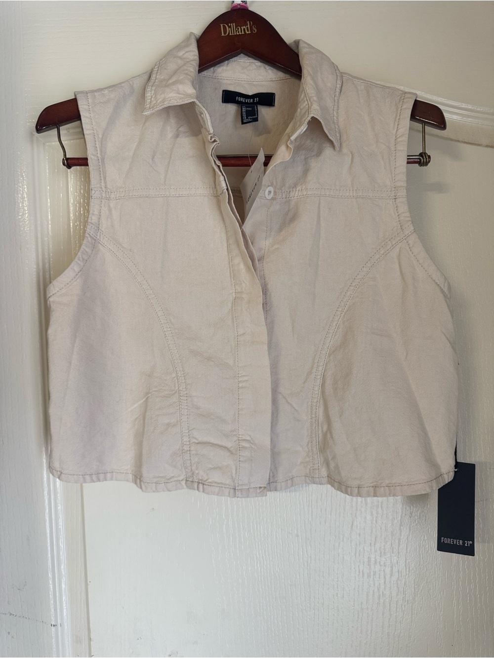 Forever 21 Cream Sleeveless Collared Crop Top
